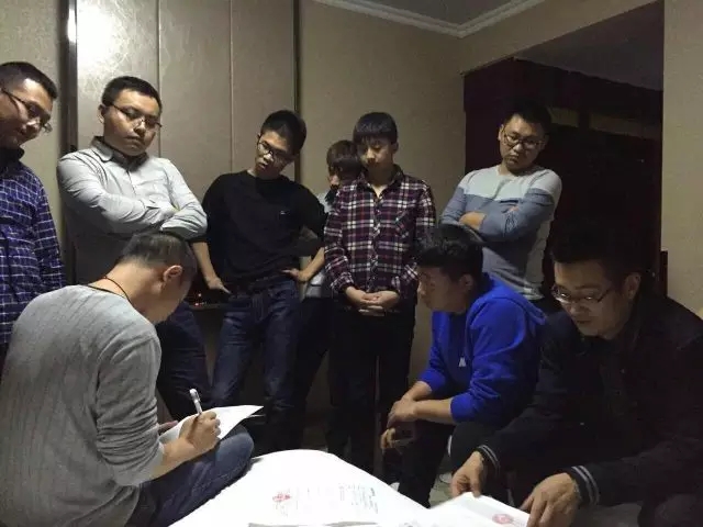 贊1.webp.jpg 贊1.webp.jpg