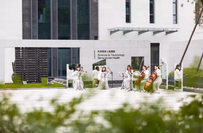 邁克4.png 邁克4.png