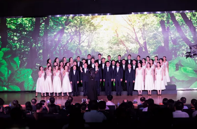 邁克13.png 邁克13.png